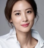 Claudia Kim