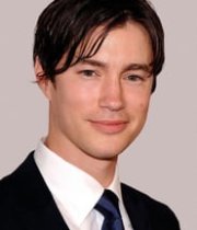 Tom Wisdom